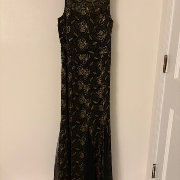 Cardalite Wossieu Dress - Picture 3 of 3